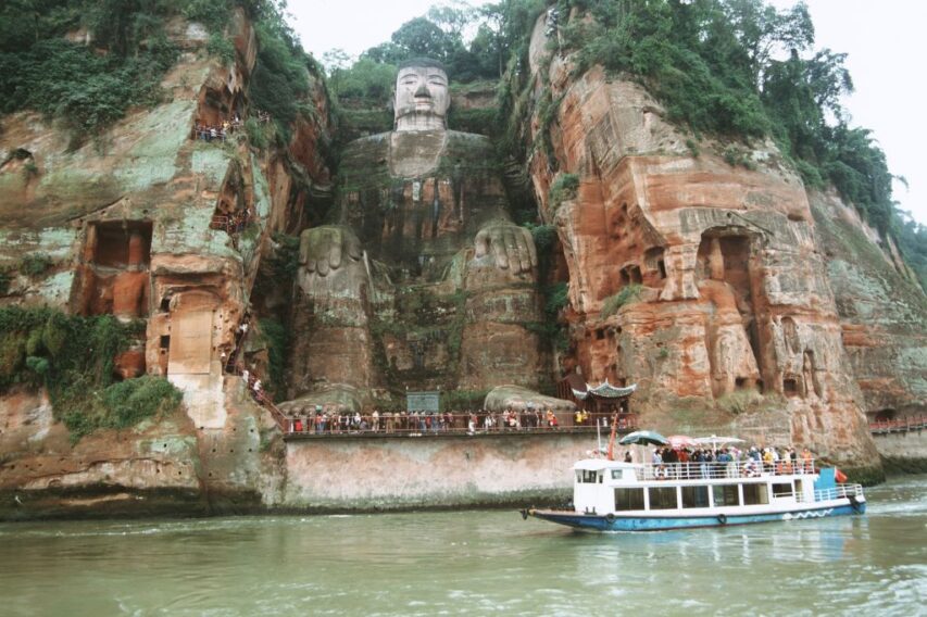 Lạc Sơn Đại Phật trung quốc