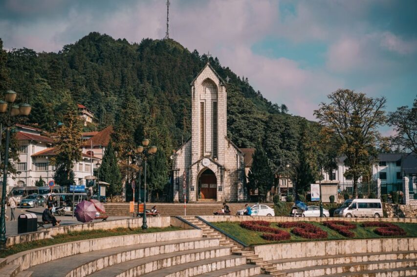 nha tho da sapa 20032026