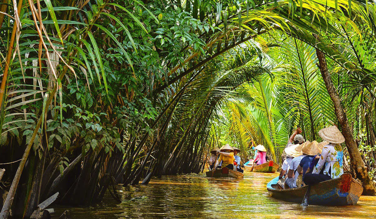 tour-sai-gon-mien-tay-tu-ha-noi-hanh-trinh-kham-pha-mien-song-nuoc