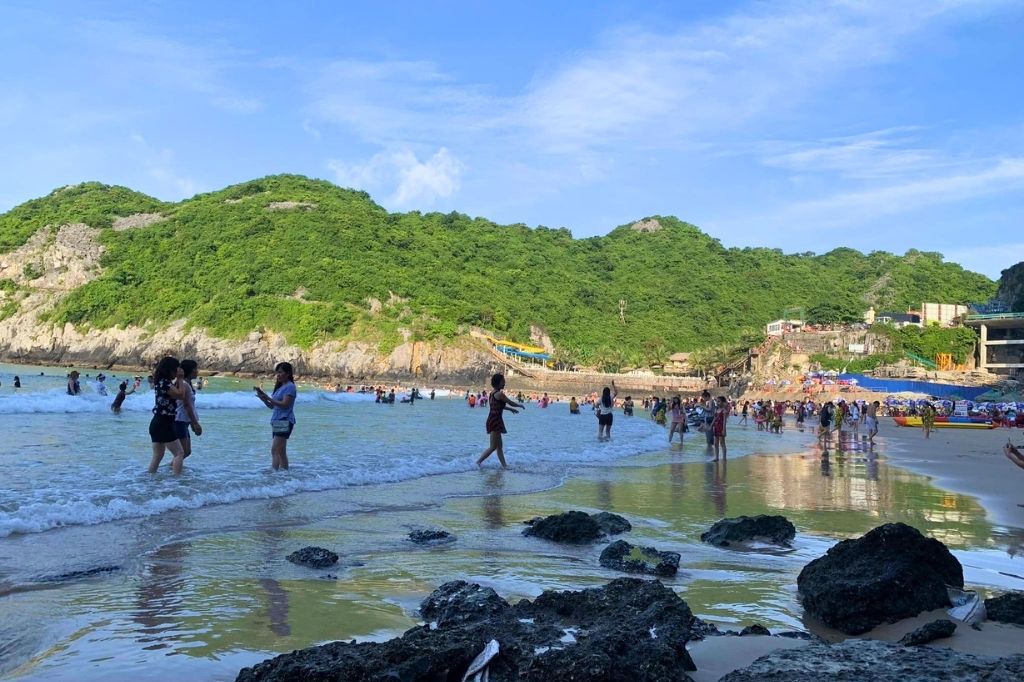 bai bien cat co cat ba-01