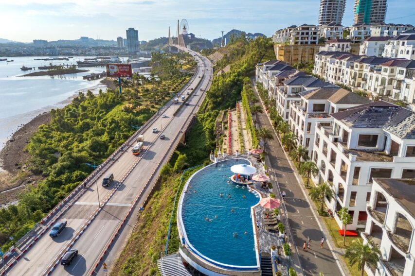 khách sạn dlioro hạ long