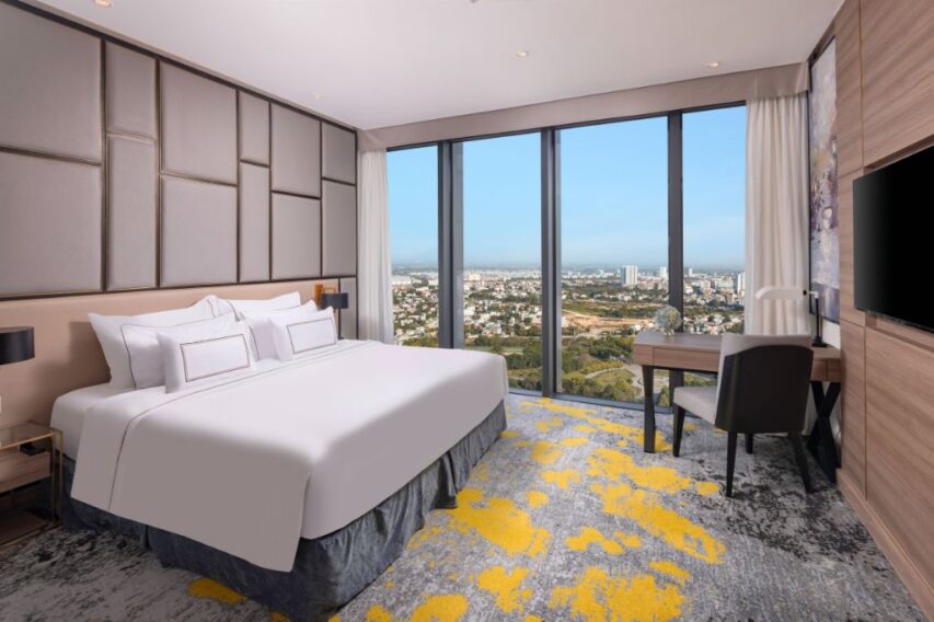 melia vinpearl thanh hoa hotel - ho boi