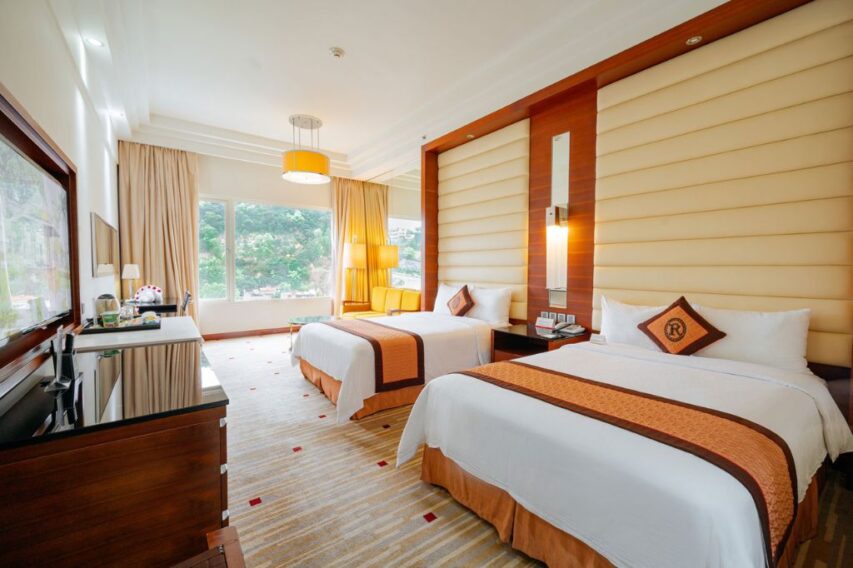 Royal Ha Long Hotel - Ho boi