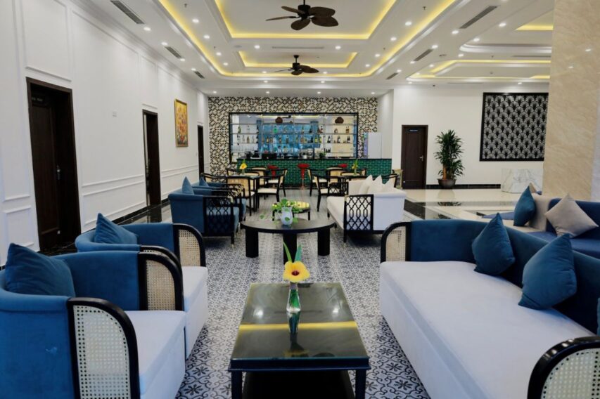 CELINA BẢO NINH ĐỒNG HỚI (2)