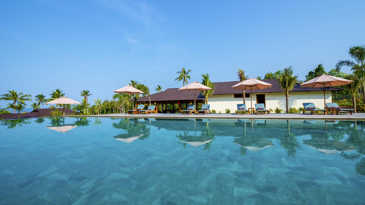 Camia Resort & Spa