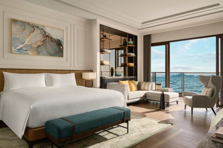 InterContinental Halong Bay (1)