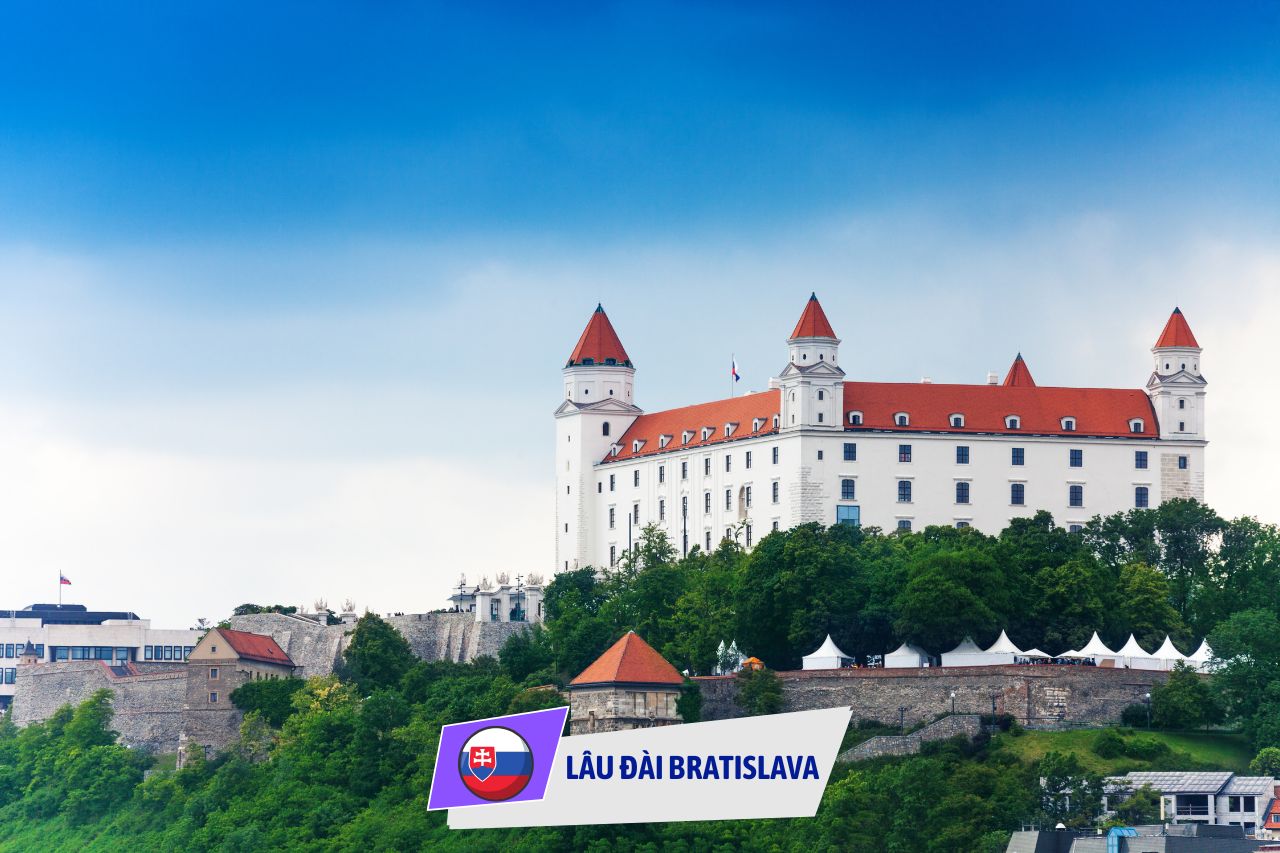 Lâu đài Bratislava