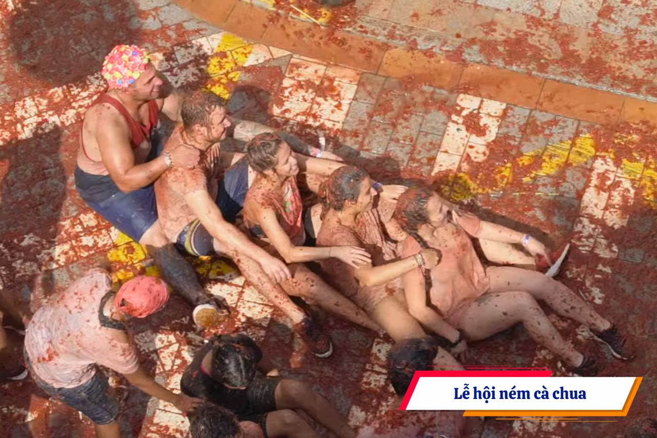 Lễ hội ném cà chua Tây Ban Nha