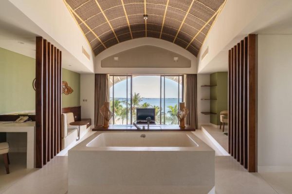 Luxury Suite Ocean The Shells Phu Quoc Resort (3)