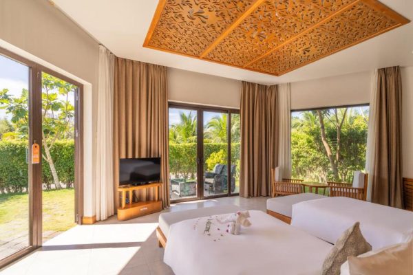 Luxury Villa Poolside The Shells Phu Quoc Resort (3)