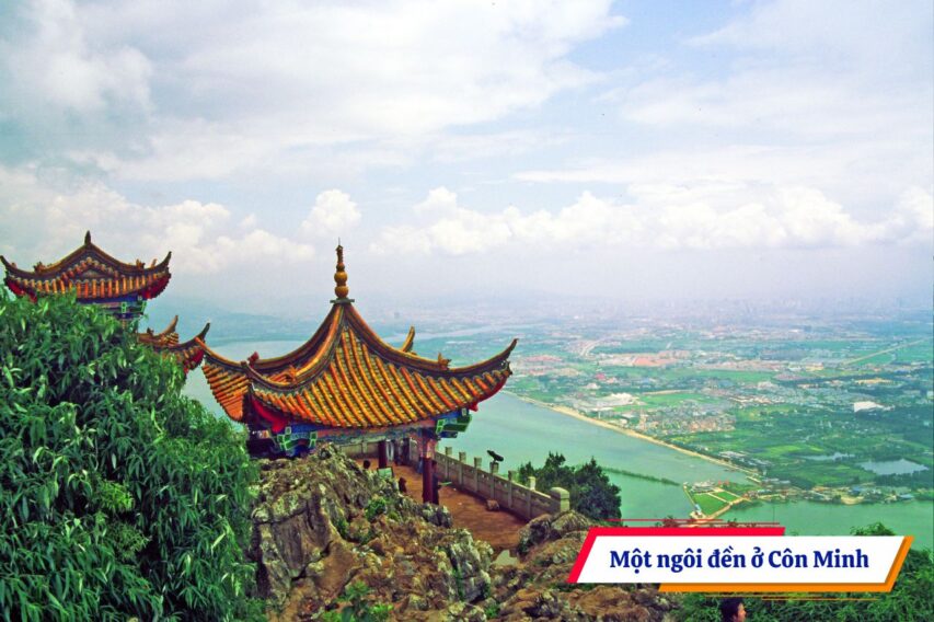 Một ngôi đền ở Côn Minh