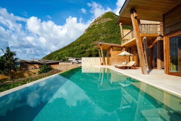 Ocean View Four-Bedroom Pool Villa Six Sence Con Dao (3)