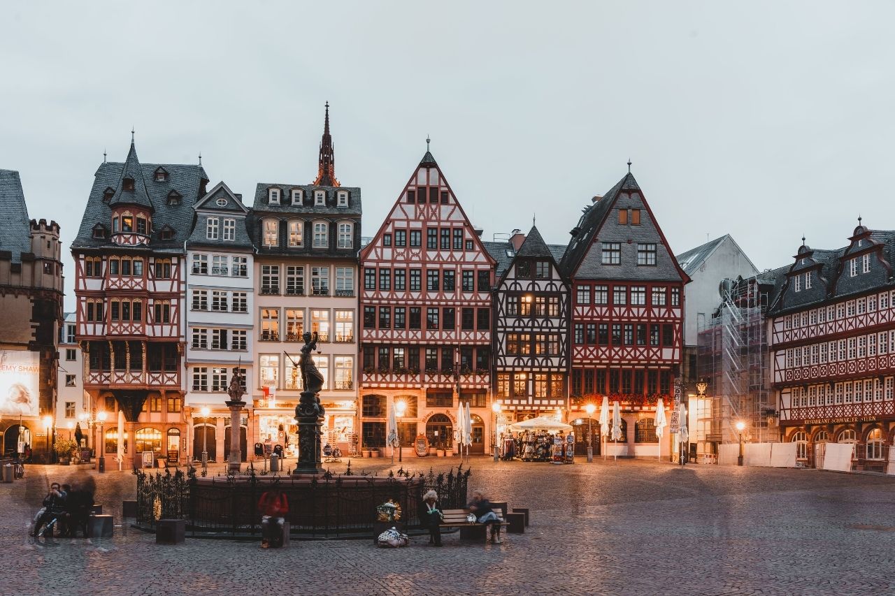 Quảng trường Römerberg - Frankfurt