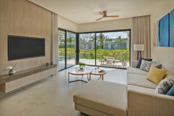 The Level Villas at Melia Ho Tram Beach Resort Villa 1PN Private Pool (1)
