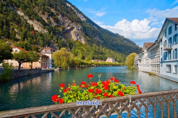 Thị trấn Interlaken thuy si (2)
