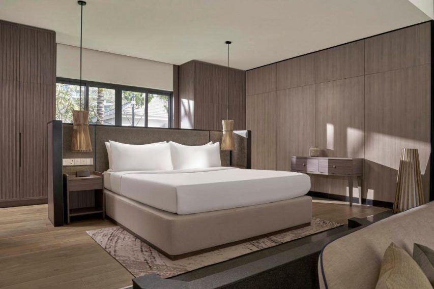 Two-bedroom Villa Beachfront crowne plaza phu quoc (1)