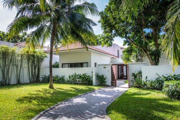 Phong-Villa-Vinpearl-Resort-Spa-Phu-Quoc-01
