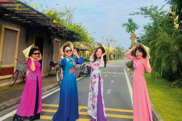 Vườn Vua Resort - Check in