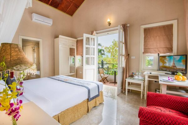 Vuon Vua Resort - Phố Tây Villa French (4)