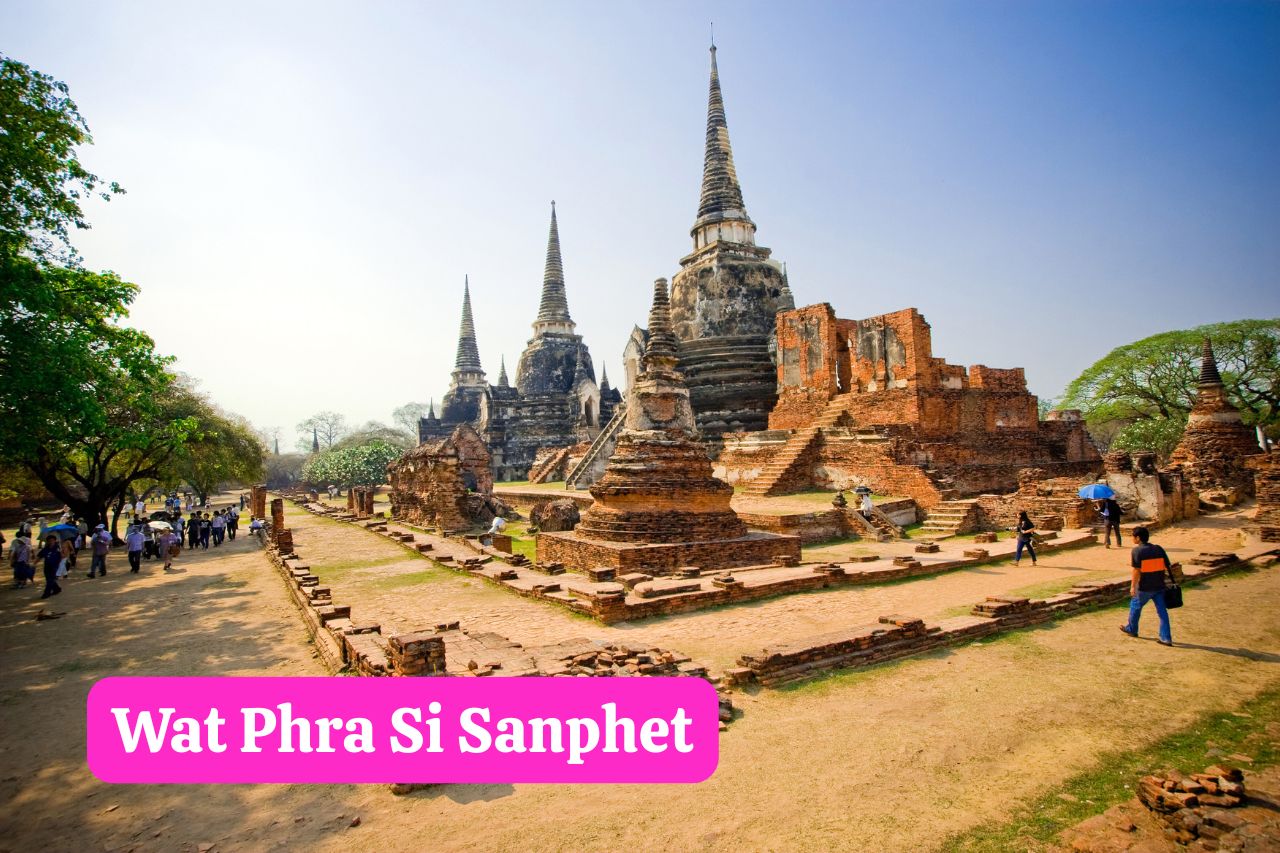 Wat Phra Si Sanphet Ayutthaya Thai Lan (2)