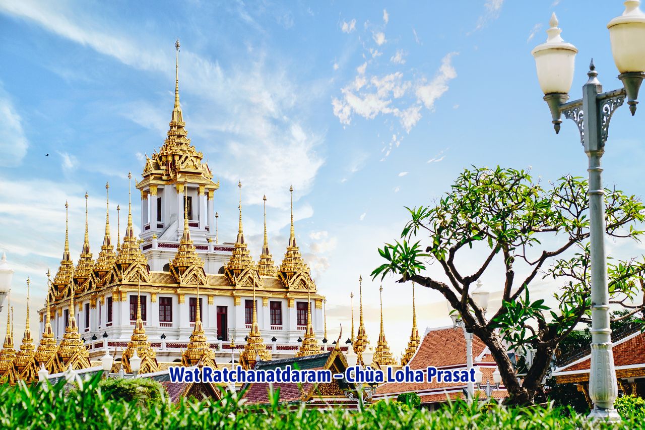 Wat Ratchanatdaram – Chùa Loha Prasat BANGKOK THAI LAN (4)