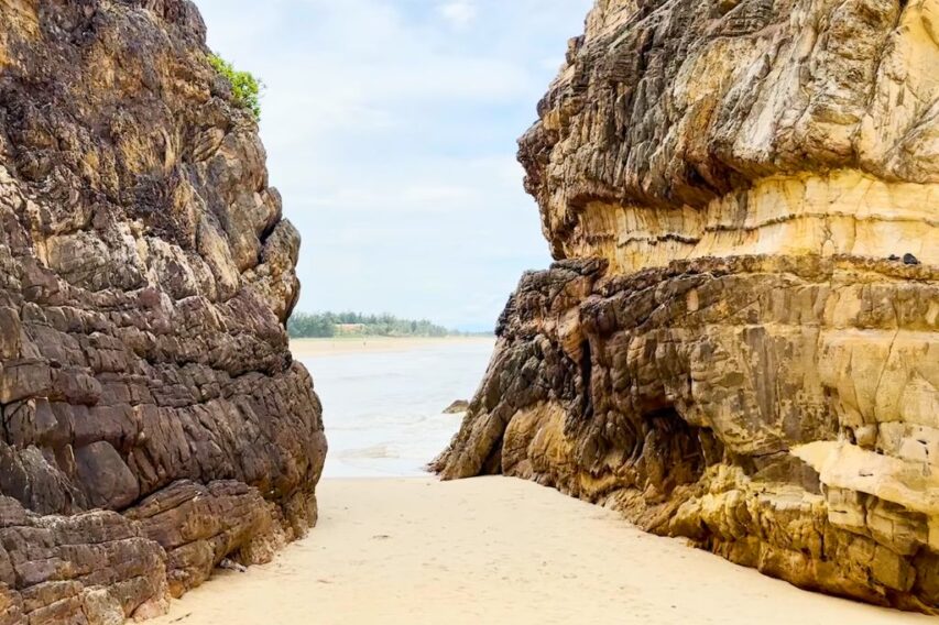 bãi đá nhảy quảng bình 01