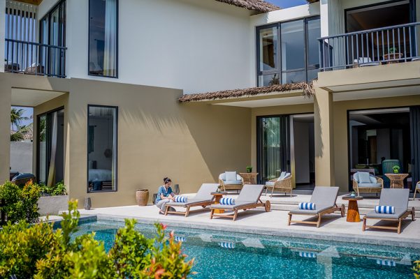 Beackfront Pool Villa 3 phòng ngủ New World Phu Quoc Resort