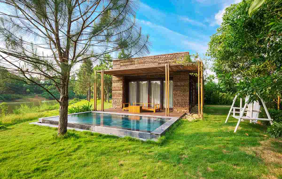 Flamingo Lakeview Villa
