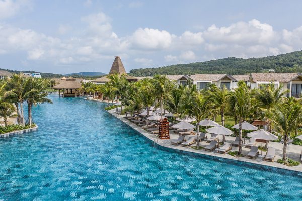 hồ bơi vô cực New World Phú Quốc Resort