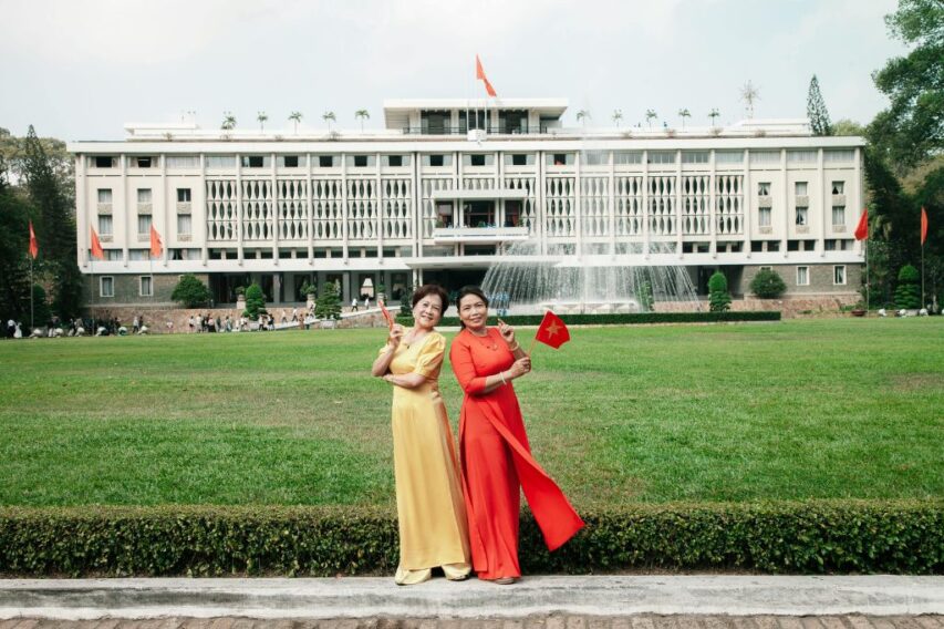 hồ chí minh sài gòn tham quan dinh độc lập