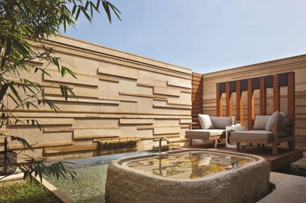 hyatt-regency-danang-resort-spa (1)