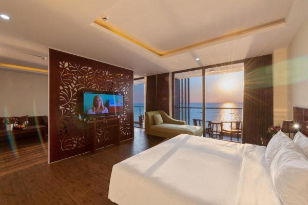 Phòng Suite - Khách sạn Amazin Phú Quốc