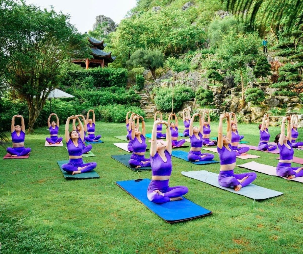 minawa kenh ga - thiền và yoga