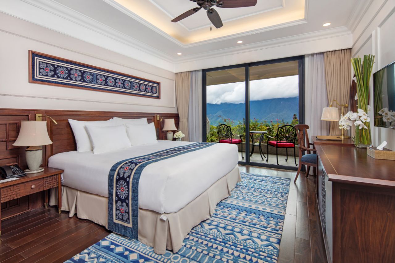 premium classic SilkPath Sapa Resort