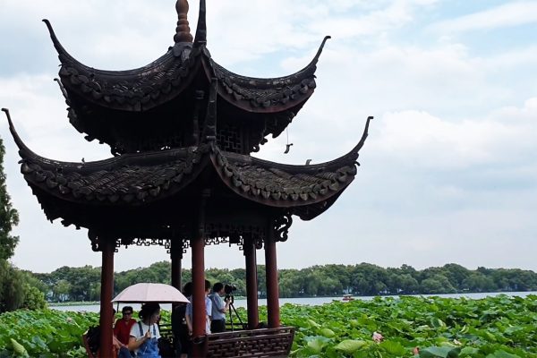 tay ho hang chau trung quoc